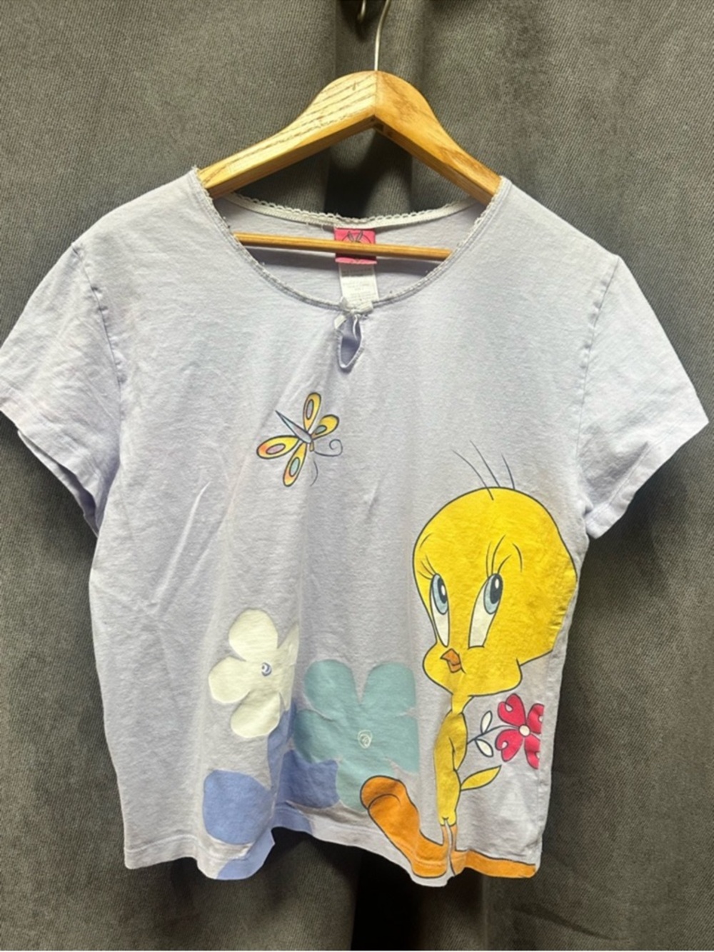 Vintage 90s looney tunes shirt tweety bird women’s large